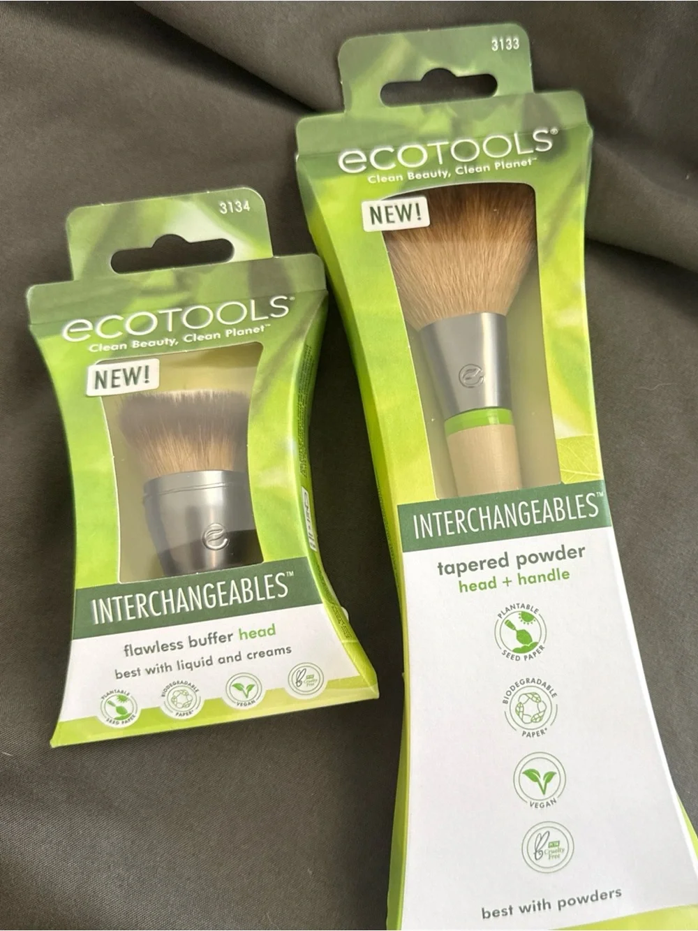 ecotools Interchangeables Tapered Powder Head & Flawless Buffer Head with handle